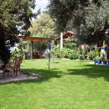 Maison d'hôtes Sahin & Restaurant Yaliciftlik