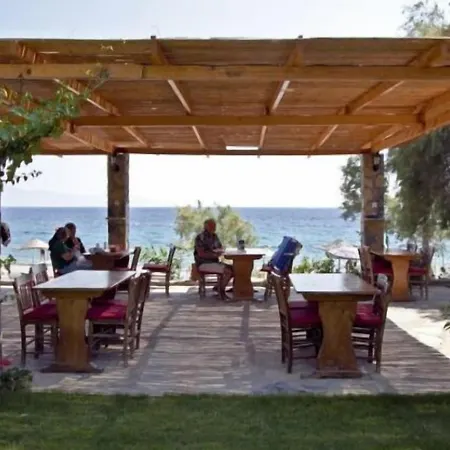 Guest house Sahin & Restaurant 2*