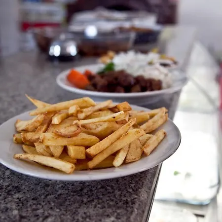 Maison d'hôtes Sahin & Restaurant 3*