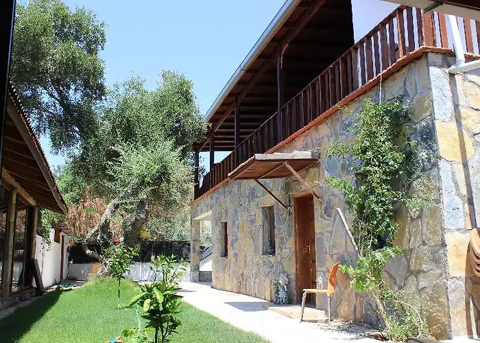 Sahin & Restaurant 3* يالتْشيفليك