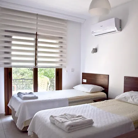 Sahin & Restaurant 3* Yaliciftlik