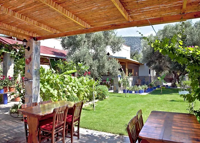 Pensionat Sahin & Restaurant Yaliciftlik